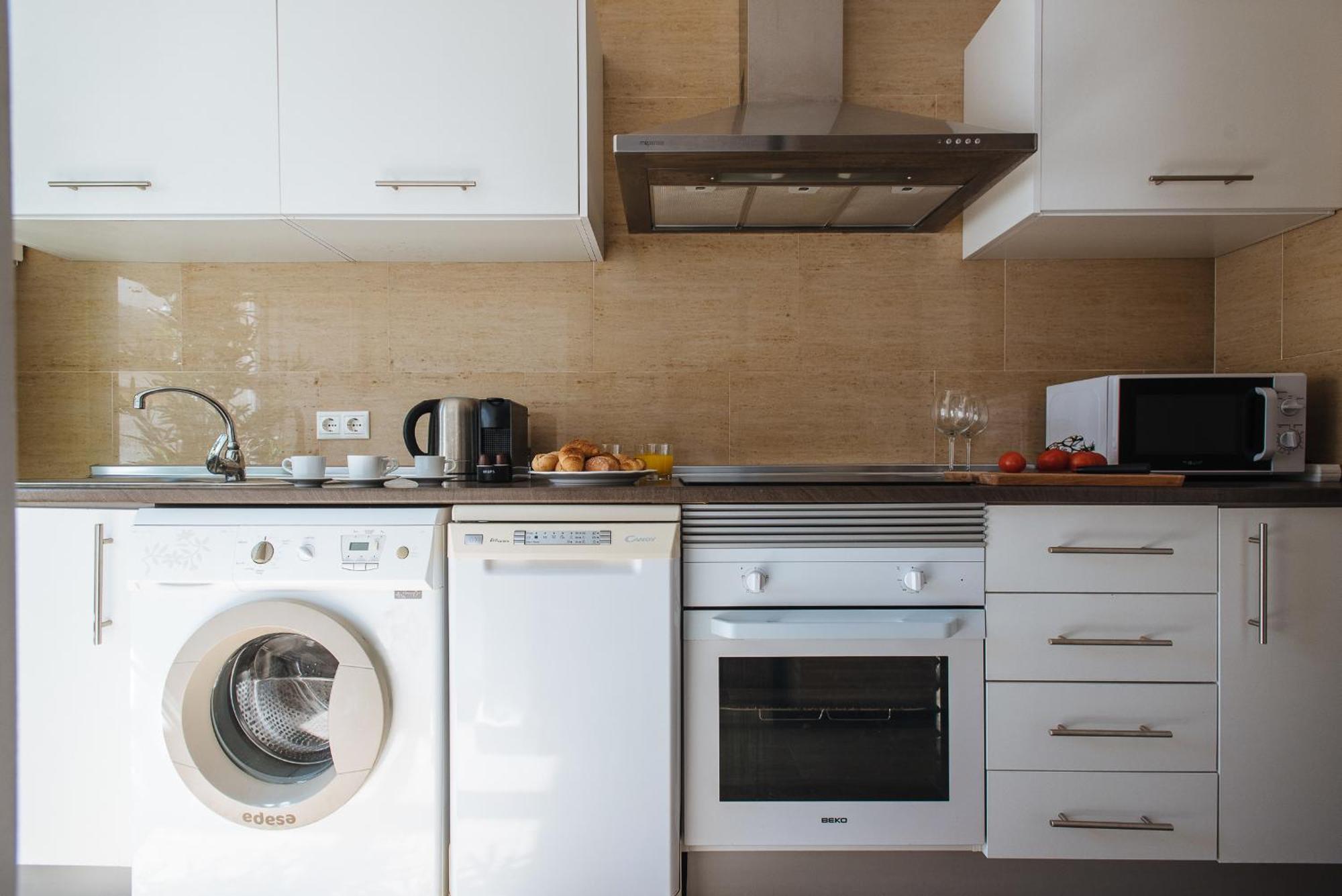 Hostly Orfila 3A-3B Exclusive Penthouse-Center-Fibre-Parking Optional Lejlighed Sevilla Eksteriør billede